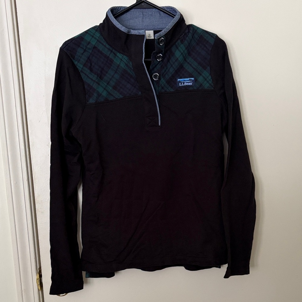 L.L. Bean Black and Green Plaid Quarter-Button Top Size XS